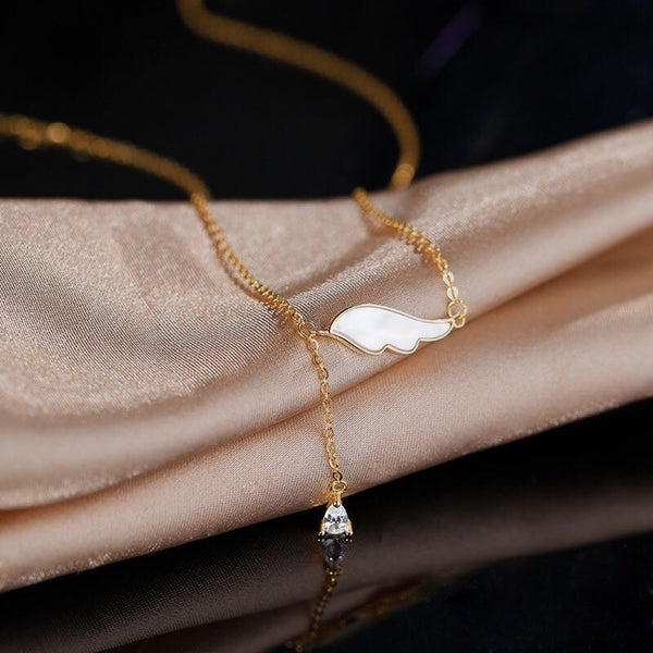 Color Wings Necklace