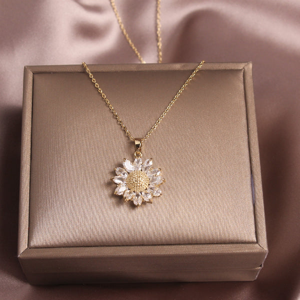 Clavicle Necklace