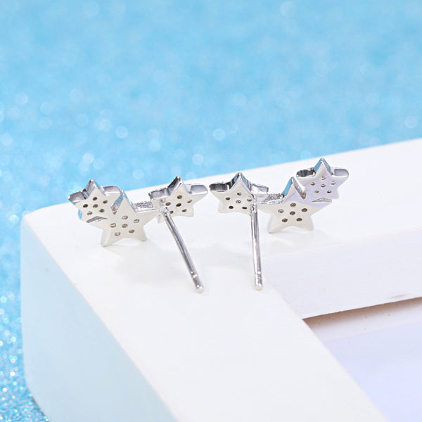 ladies`stud earrings