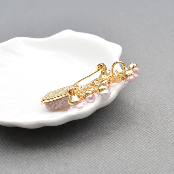 Design Brooch Pin