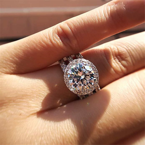 Round Diamond Ring