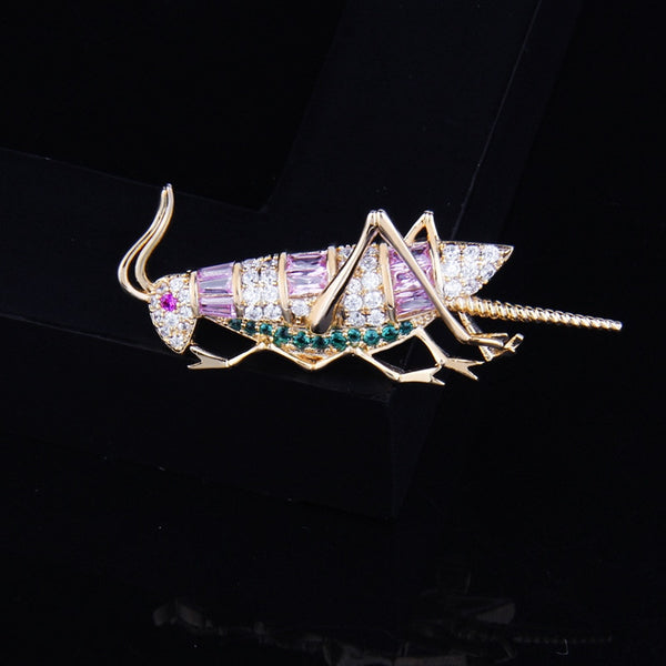 Lovely Brooch Gold